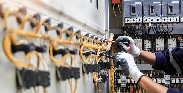 Professional Electrician technician working in Wesley Hills, NY